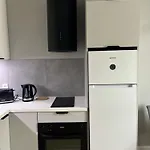 2 아파트